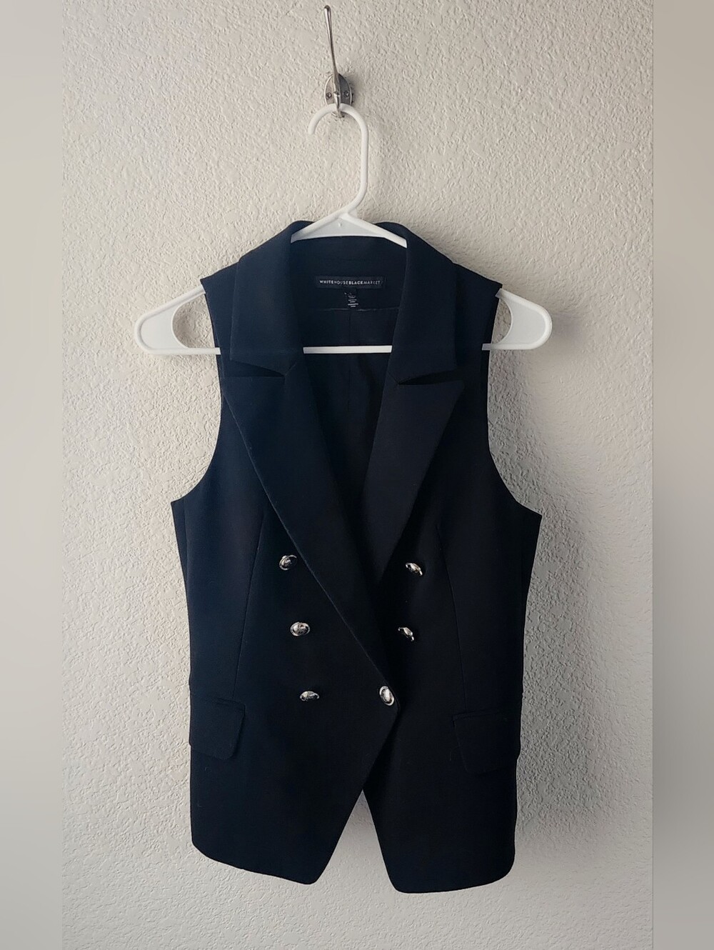 White House Black Market Black Sleeveless Double-Breasted Blazer Vest